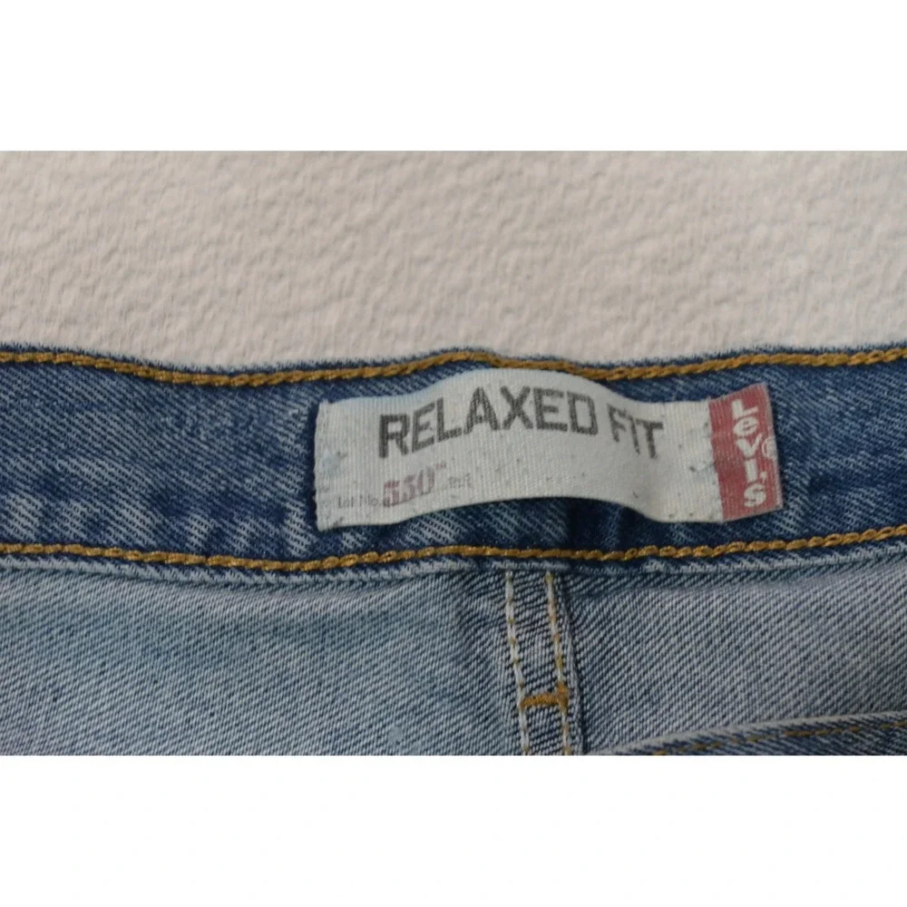 Levis 550 Relaxed Fit Jeans Mens 48x29 Blue Medium Wash Straight Leg Excellent